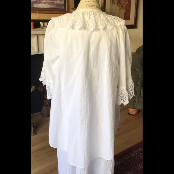 KATHERINE HARESTAD for WHITE ROSE DESIGNS of No. CAL White Lacy BedCoat … - Picture 9 of 14